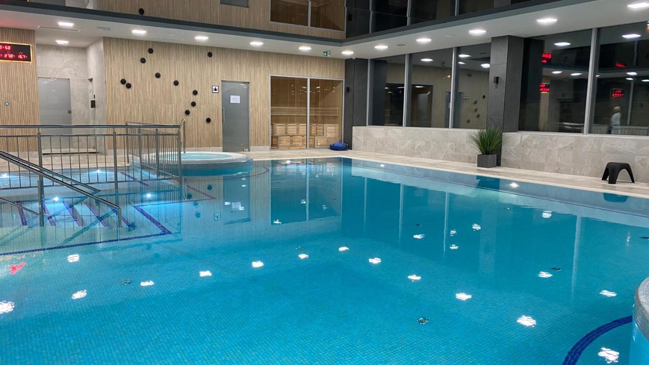 Apartament Z Basenem "Przy Morzu" Rewal Buitenkant foto