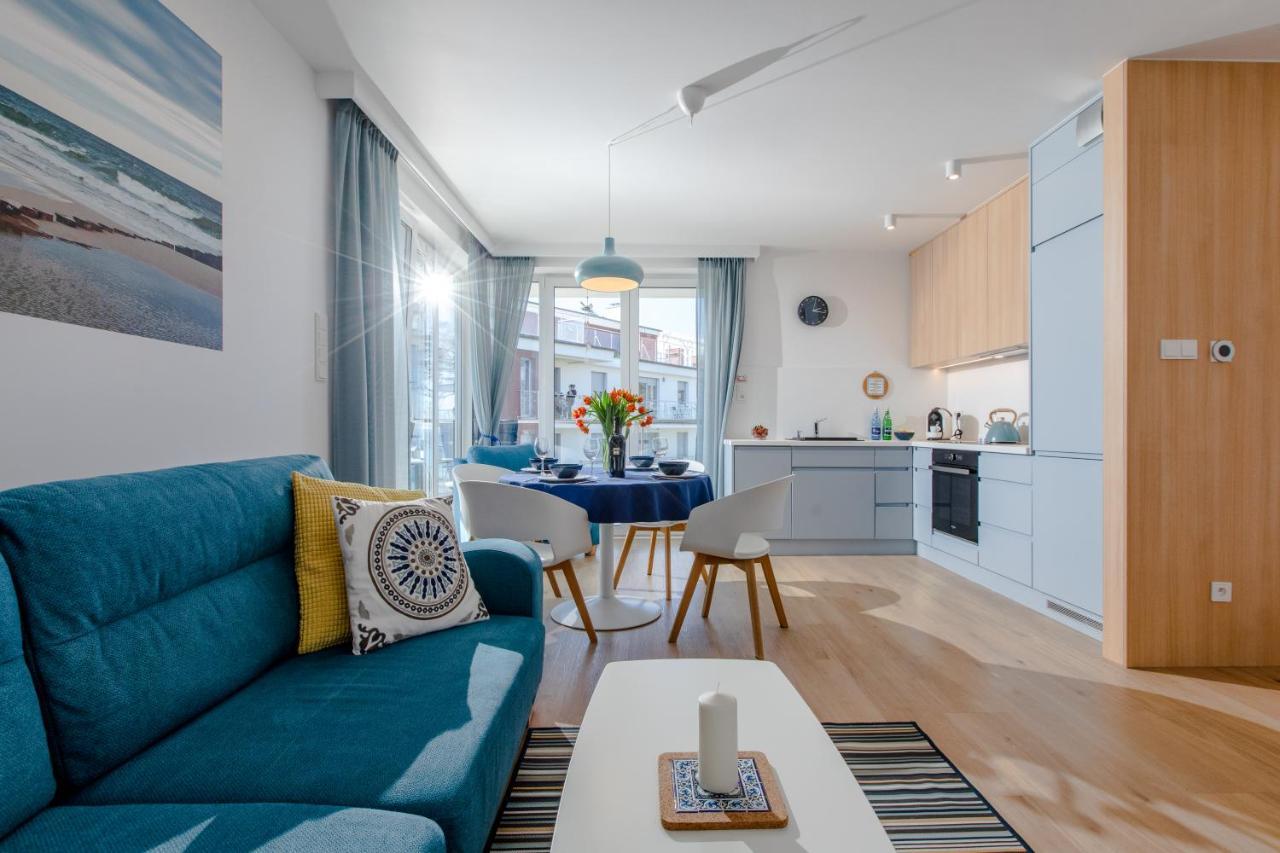 Apartament Z Basenem "Przy Morzu" Rewal Buitenkant foto